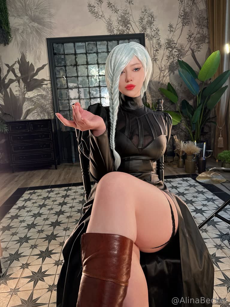 Alina Becker OnlyFans nude cosplay leak image 10