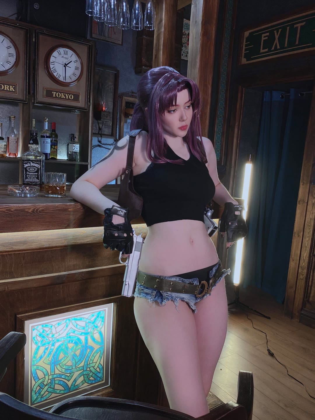 Alina Becker leaked Revy cosplay 9