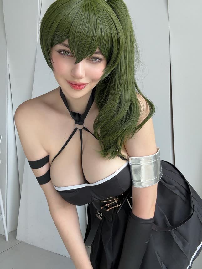 Alina Becker Übel cosplay OnlyFans style photo 3