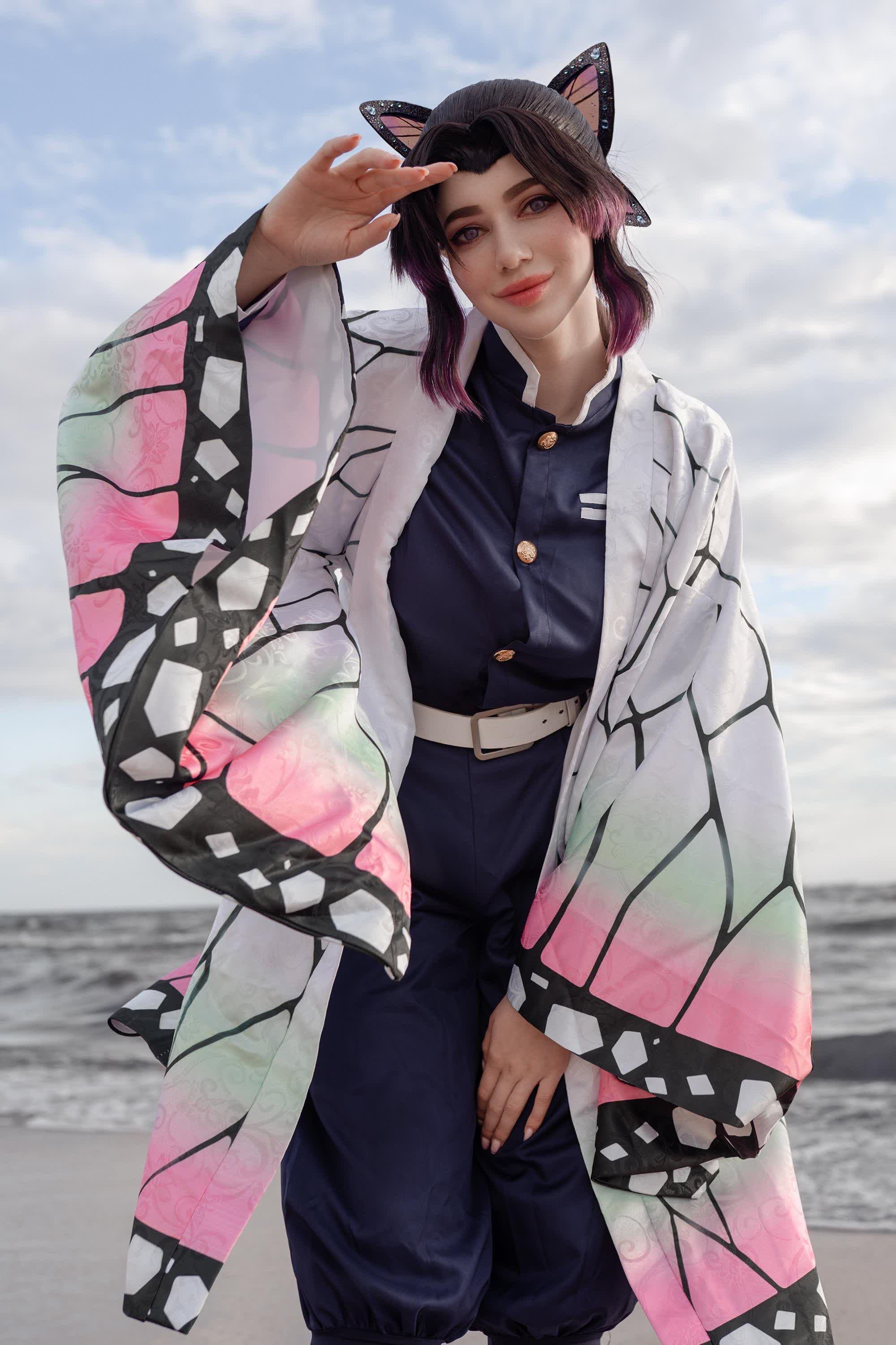 Alina Becker Shinobu Kocho cosplay costume and cosplay photo 7