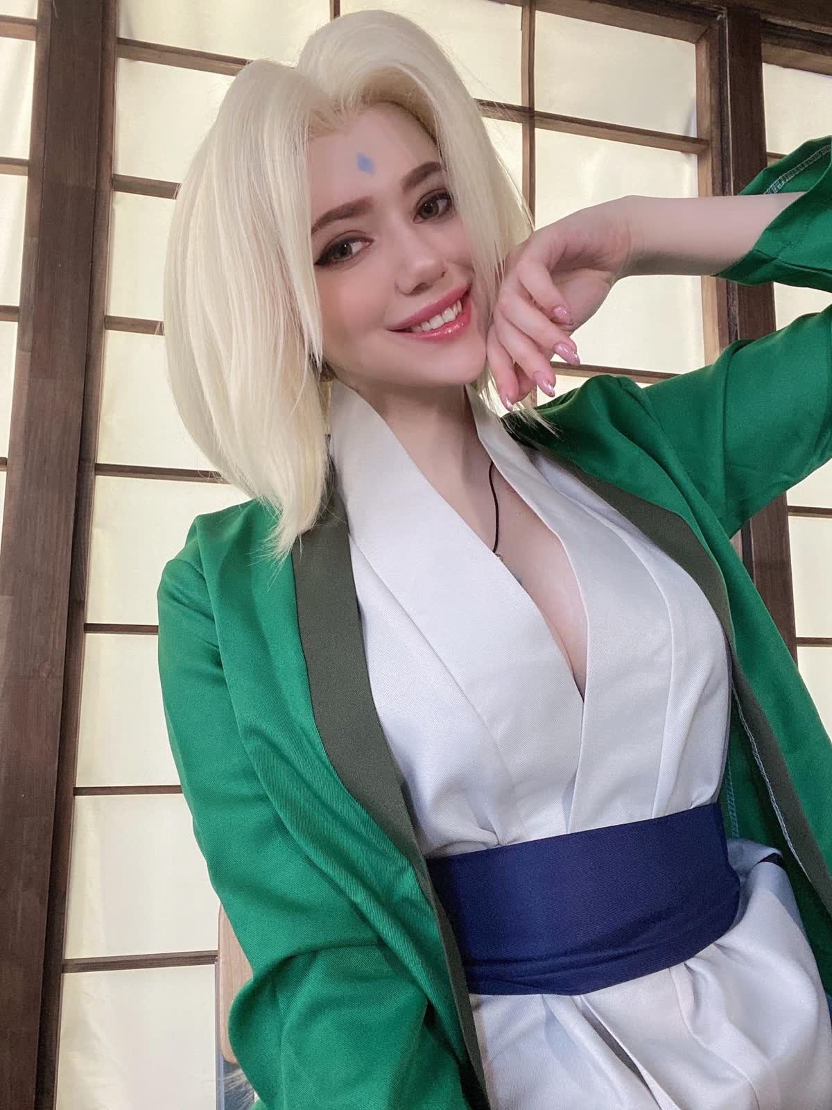 Tsunade Naruto cosplay video preview by Alina Becker