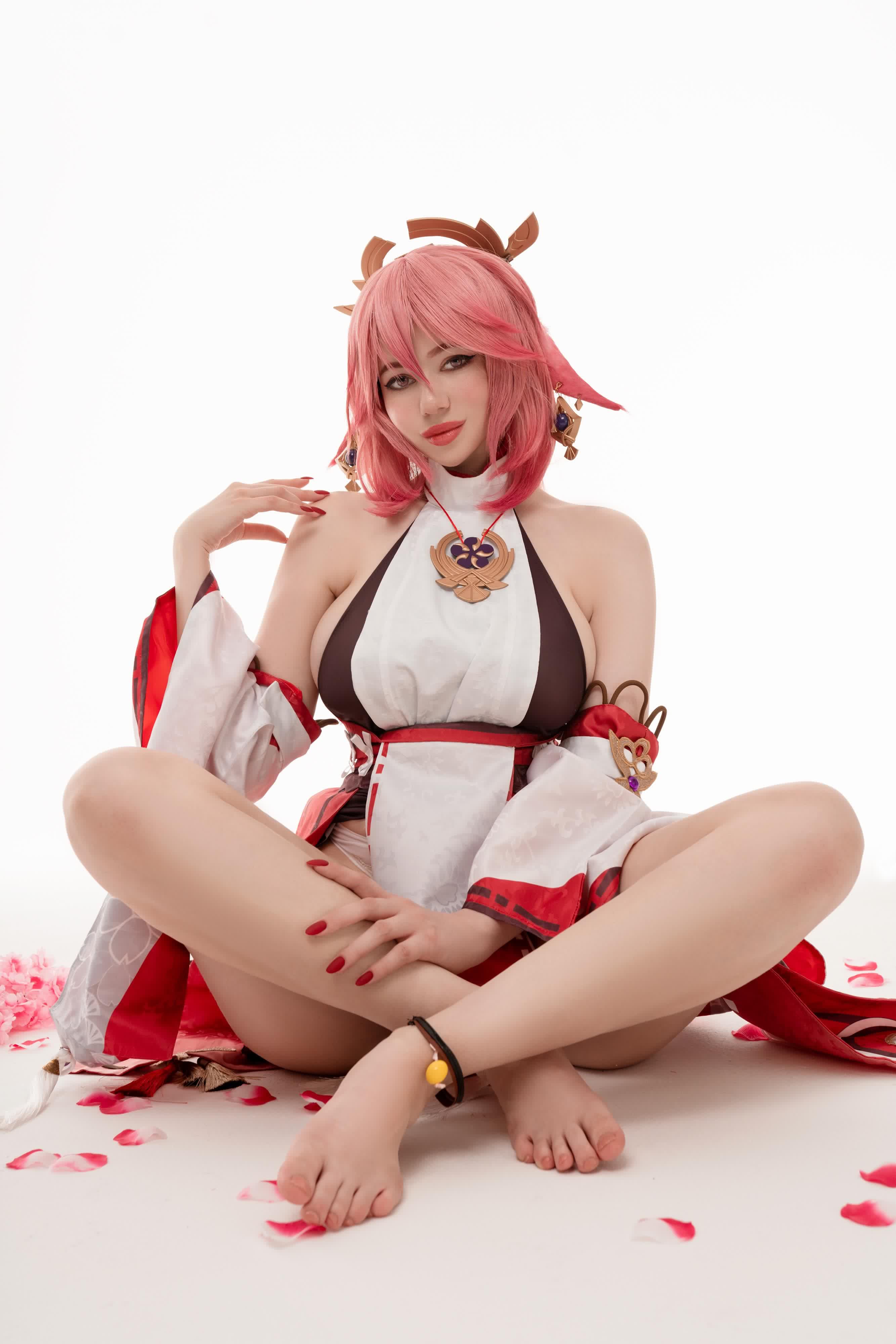 Alina Becker Yae Miko cosplay leaked nude 1, adult cosplay, cosplay costume play