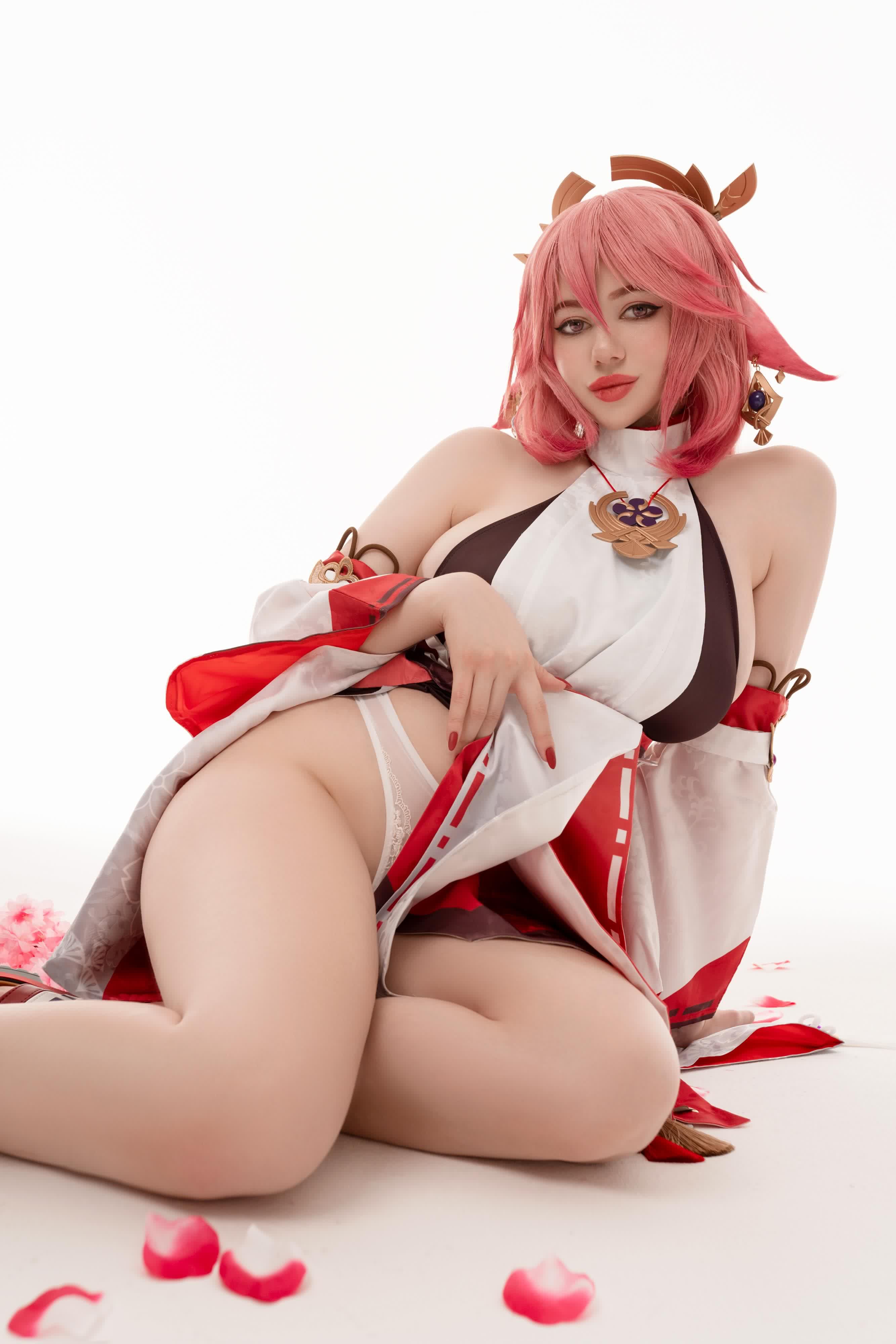 Alina Becker Yae Miko erotic cosplay leaked 3, cosplayen HD, anime costume